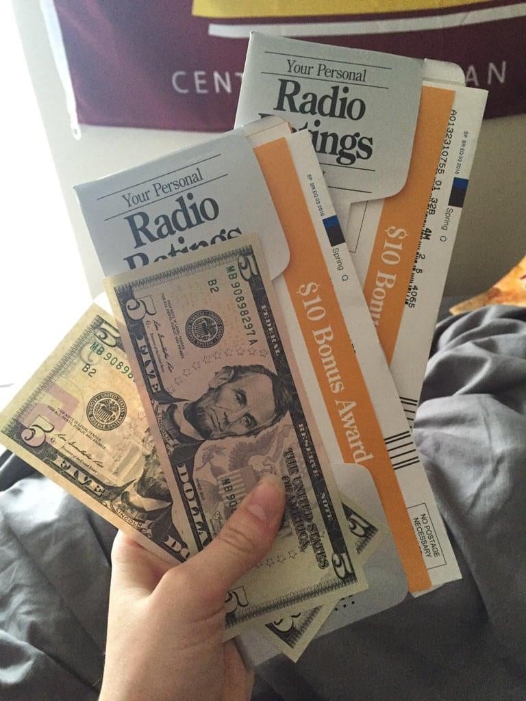 Nielsen radio ratings envelopes with cash bonus
